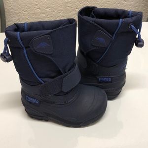 Tundra Quebec snow boots toddler